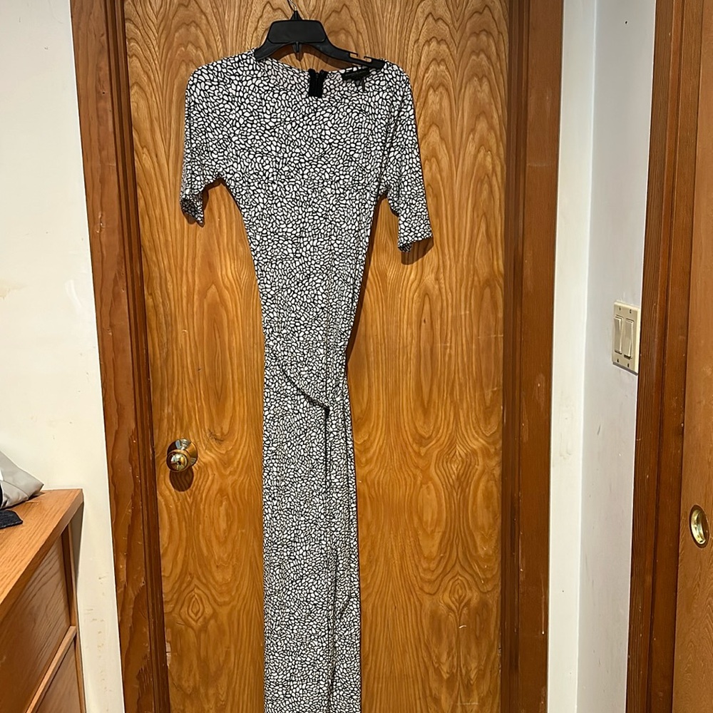 Donna Karan dress. Polyester and spandex